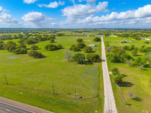7900 Old Gay Hill Rd, Brenham, TX 77833