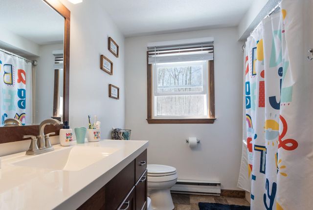 19 Pinewood Drive, Somersworth, NH 03878