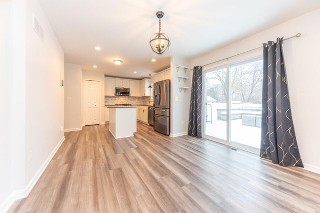 6035 Ravine Court, Ypsilanti Twp, MI 48197