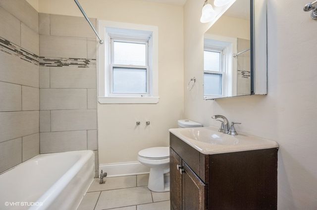 4823 N Springfield Avenue 2W, Chicago, IL 60625