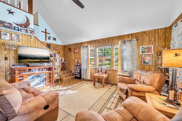 590 Cove Loop, Coldspring, TX 77331