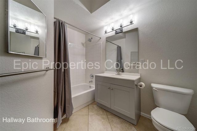 911 S Zeno Way 104, Aurora, CO 80017