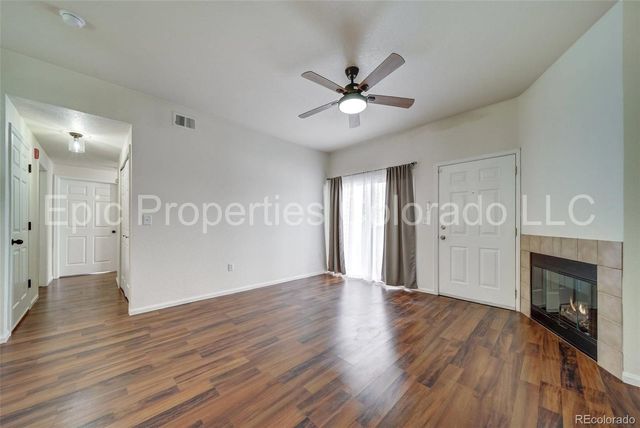 911 S Zeno Way 104, Aurora, CO 80017