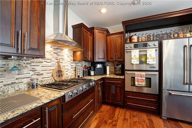 937 Creekstone Ridge, South Charleston, WV 25309