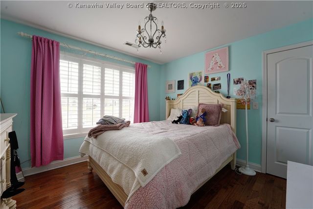 937 Creekstone Ridge, South Charleston, WV 25309