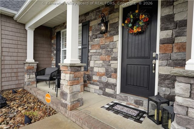 937 Creekstone Ridge, South Charleston, WV 25309