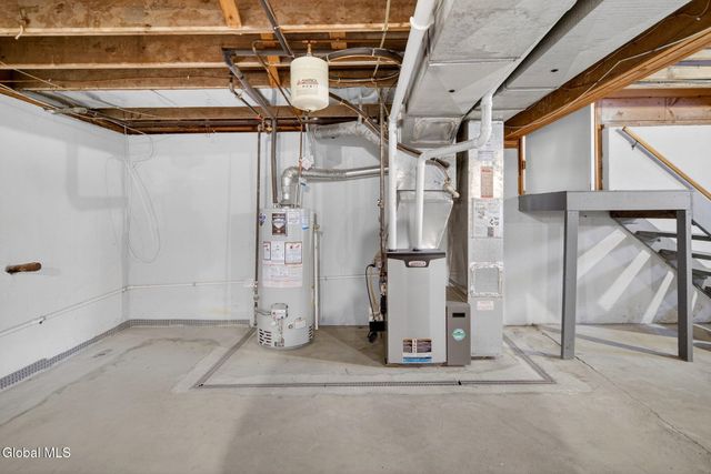 1165 Cresse Avenue, Schenectady, NY 12309