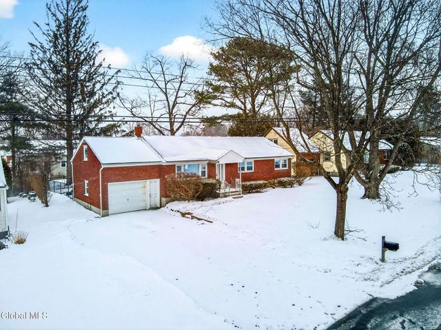 1165 Cresse Avenue, Schenectady, NY 12309