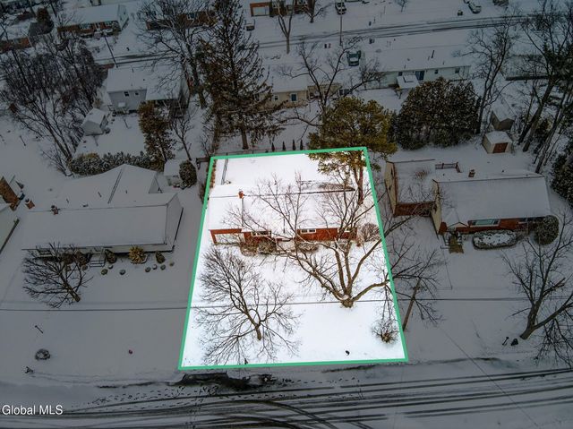 1165 Cresse Avenue, Schenectady, NY 12309