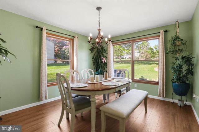 1808 BLACKLATCH LN, Middletown, PA 17057