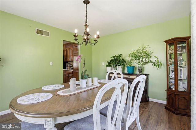 1808 BLACKLATCH LN, Middletown, PA 17057