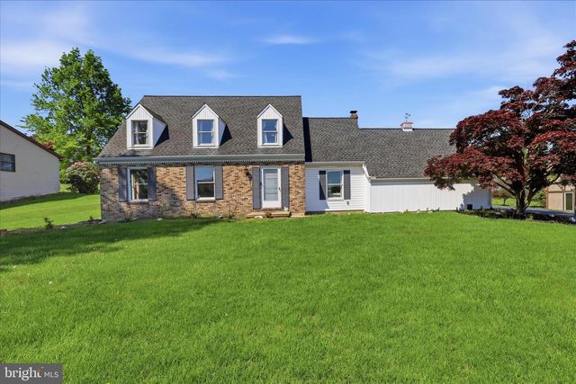1808 BLACKLATCH LN, Middletown, PA 17057