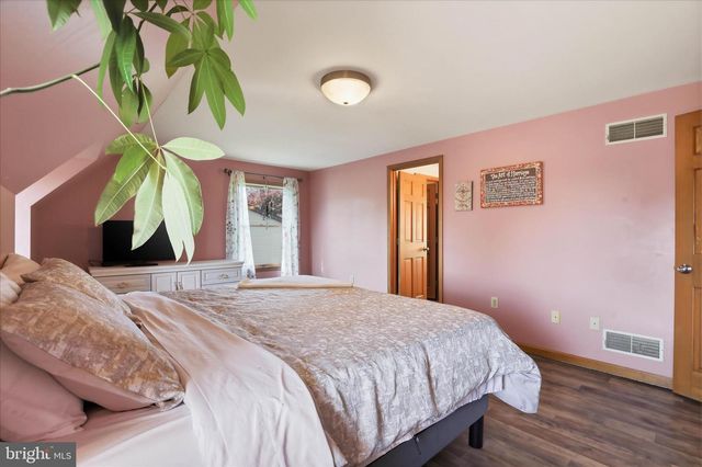 1808 BLACKLATCH LN, Middletown, PA 17057