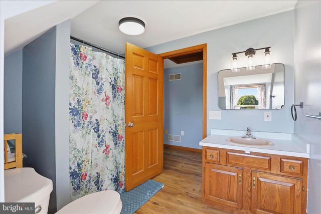 1808 BLACKLATCH LN, Middletown, PA 17057