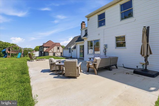 1808 BLACKLATCH LN, Middletown, PA 17057