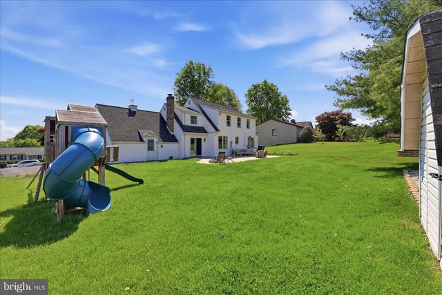 1808 BLACKLATCH LN, Middletown, PA 17057