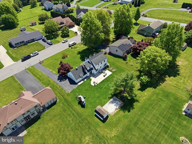 1808 BLACKLATCH LN, Middletown, PA 17057