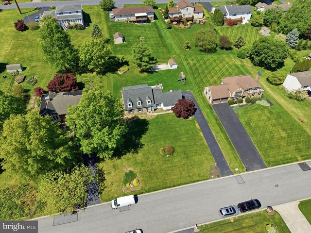 1808 BLACKLATCH LN, Middletown, PA 17057