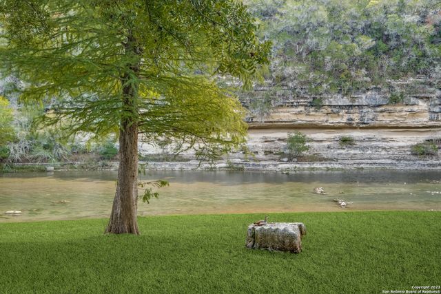 540 River Run Apt 102, New Braunfels, TX 78132