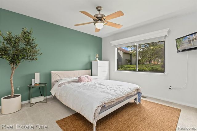 732 Hamilton Court, Rochester Hills, MI 48307