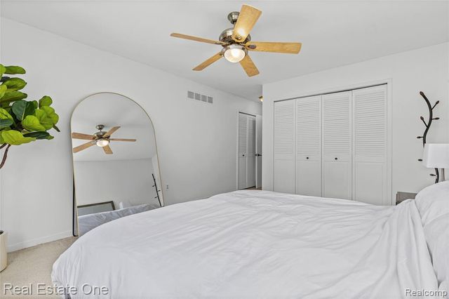 732 Hamilton Court, Rochester Hills, MI 48307