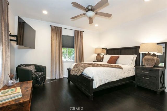5825 Fulton Avenue, Valley Glen, CA 91401