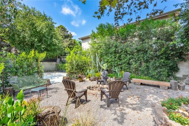 5825 Fulton Avenue, Valley Glen, CA 91401