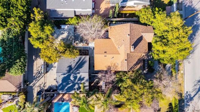 5825 Fulton Avenue, Valley Glen, CA 91401