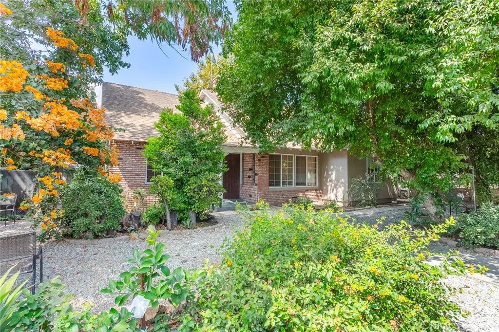 5825 Fulton Avenue, Valley Glen, CA 91401