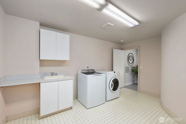 1717 Ferry Avenue SW, Seattle, WA 98116