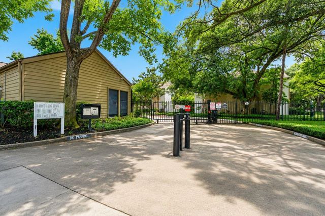 10053 Westpark Drive 288, Houston, TX 77042