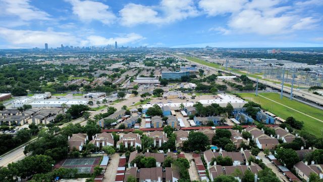 10053 Westpark Drive 288, Houston, TX 77042