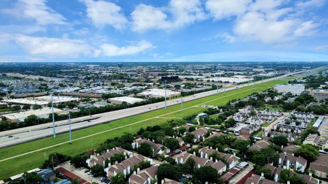 10053 Westpark Drive 288, Houston, TX 77042