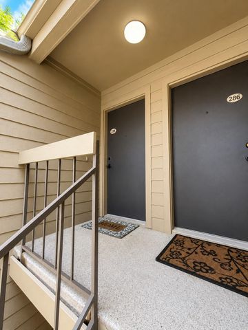 10053 Westpark Drive 288, Houston, TX 77042