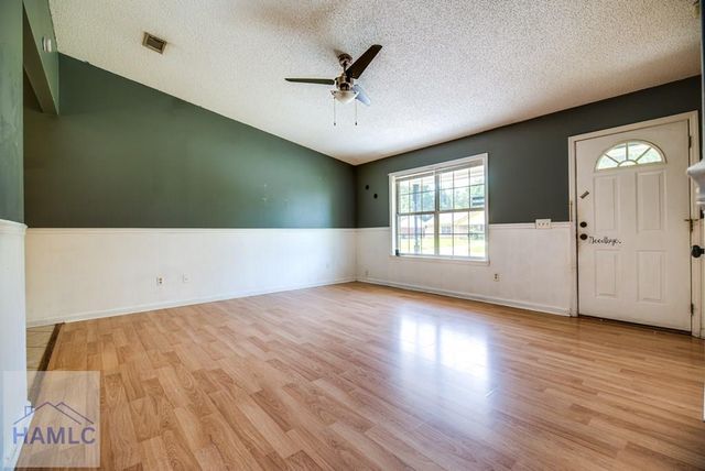 1076 Desert Shield Street, Hinesville, GA 31313