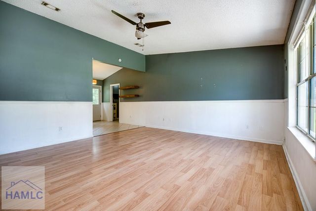 1076 Desert Shield Street, Hinesville, GA 31313
