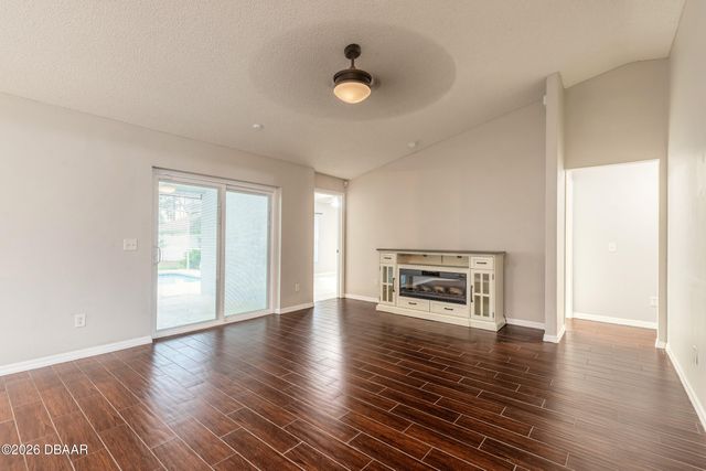 22 Raeland Lane, Palm Coast, FL 32164