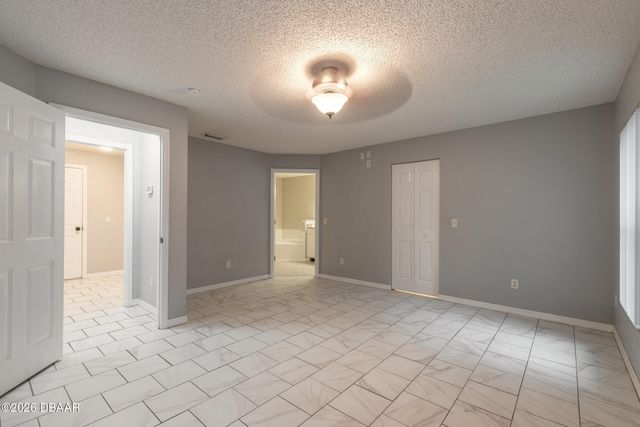 22 Raeland Lane, Palm Coast, FL 32164