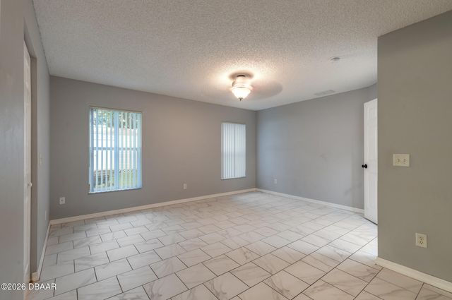 22 Raeland Lane, Palm Coast, FL 32164