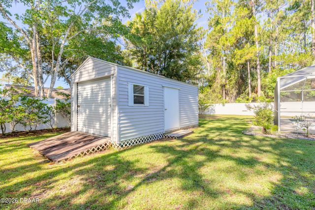 22 Raeland Lane, Palm Coast, FL 32164