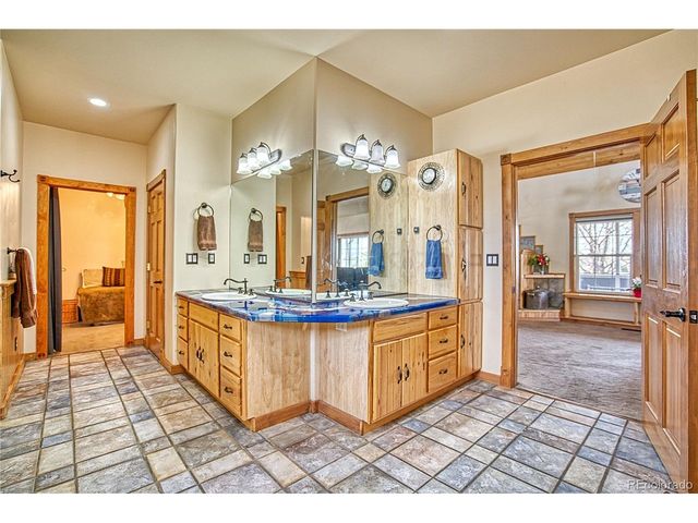 39445 Main St, Eaton, CO 80615