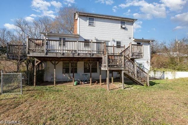 221 Dogtrot Road, Mocksville, NC 27028