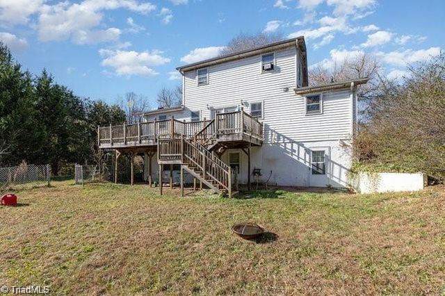 221 Dogtrot Road, Mocksville, NC 27028