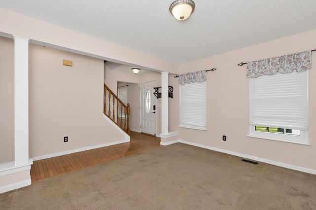 596 Buckshire Glen Drive, Florence, KY 41042