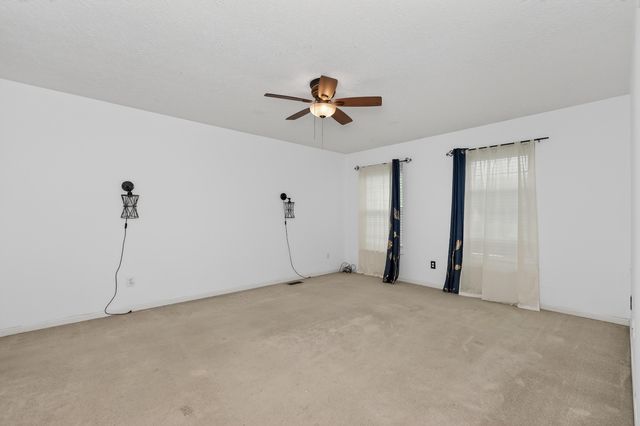 596 Buckshire Glen Drive, Florence, KY 41042