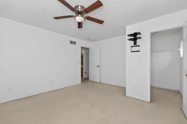 596 Buckshire Glen Drive, Florence, KY 41042