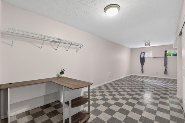 596 Buckshire Glen Drive, Florence, KY 41042