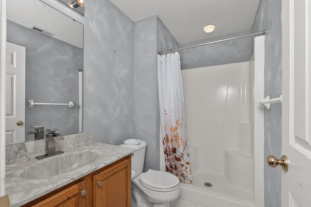596 Buckshire Glen Drive, Florence, KY 41042