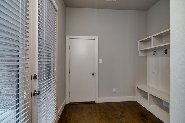 218 Wimberly Street, Fort Worth, TX 76107