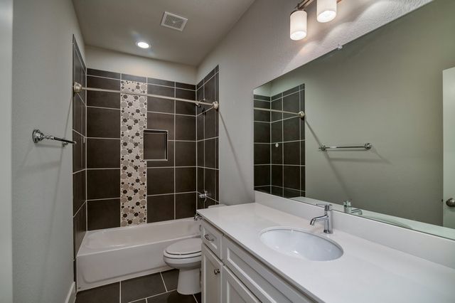 218 Wimberly Street, Fort Worth, TX 76107